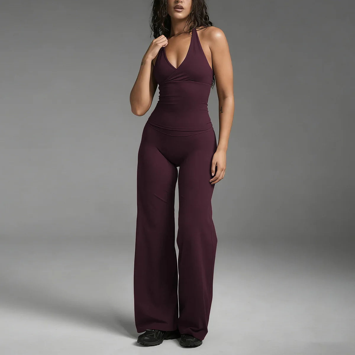 Damen-Set für sport, Yoga: Sexy rückenfreies Tanktop & Hose mit weitem Bein