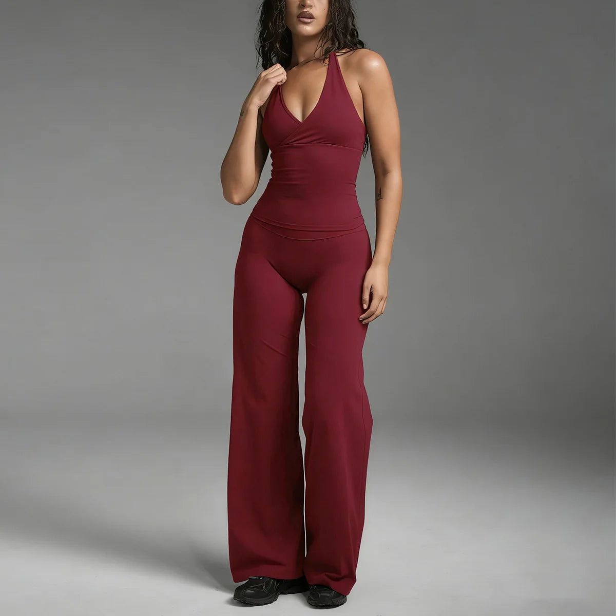 Damen-Set für sport, Yoga: Sexy rückenfreies Tanktop & Hose mit weitem Bein