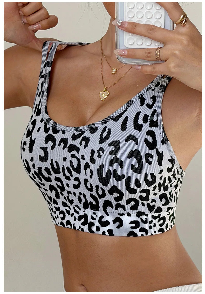 Women's Crisscross Strap Breathable High Support Sports Bra Fashion Leopard Print Design Yoga Chest Pad High Stretch Comfortable