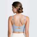 Sport-Top für Damen mit U-Ausschnitt, „Naked-Feeling“-Material, verdrehtem Knoten-Detail, figurbetontem Schnitt und offenem Rücken – figurformende Fitness-Unterwäsche für den Sommer